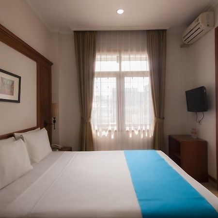 Caryota Hotel Бандунг Екстер'єр фото