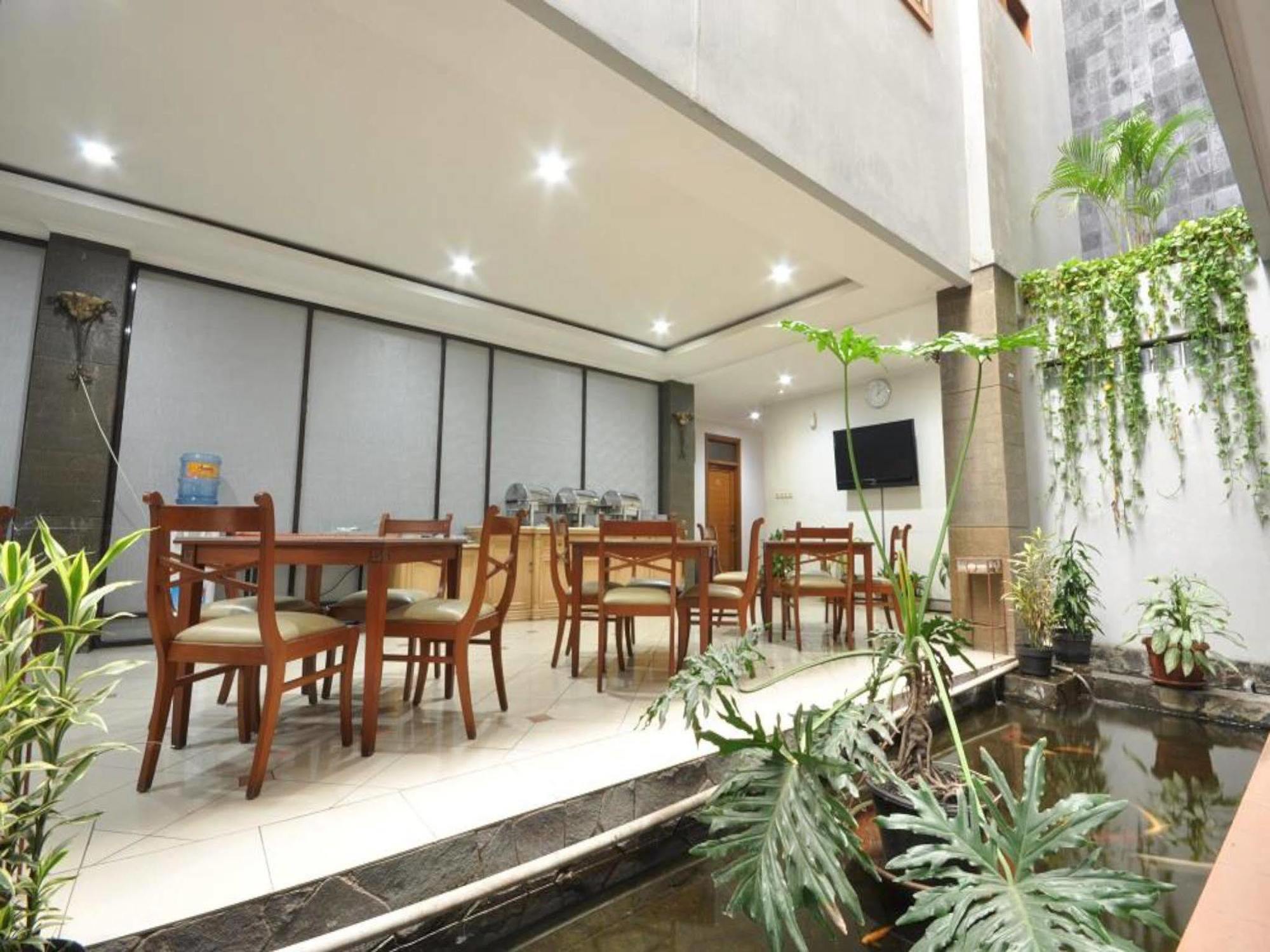 Caryota Hotel Бандунг Екстер'єр фото